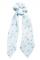 Licht blauwe scrunchie met sjaal